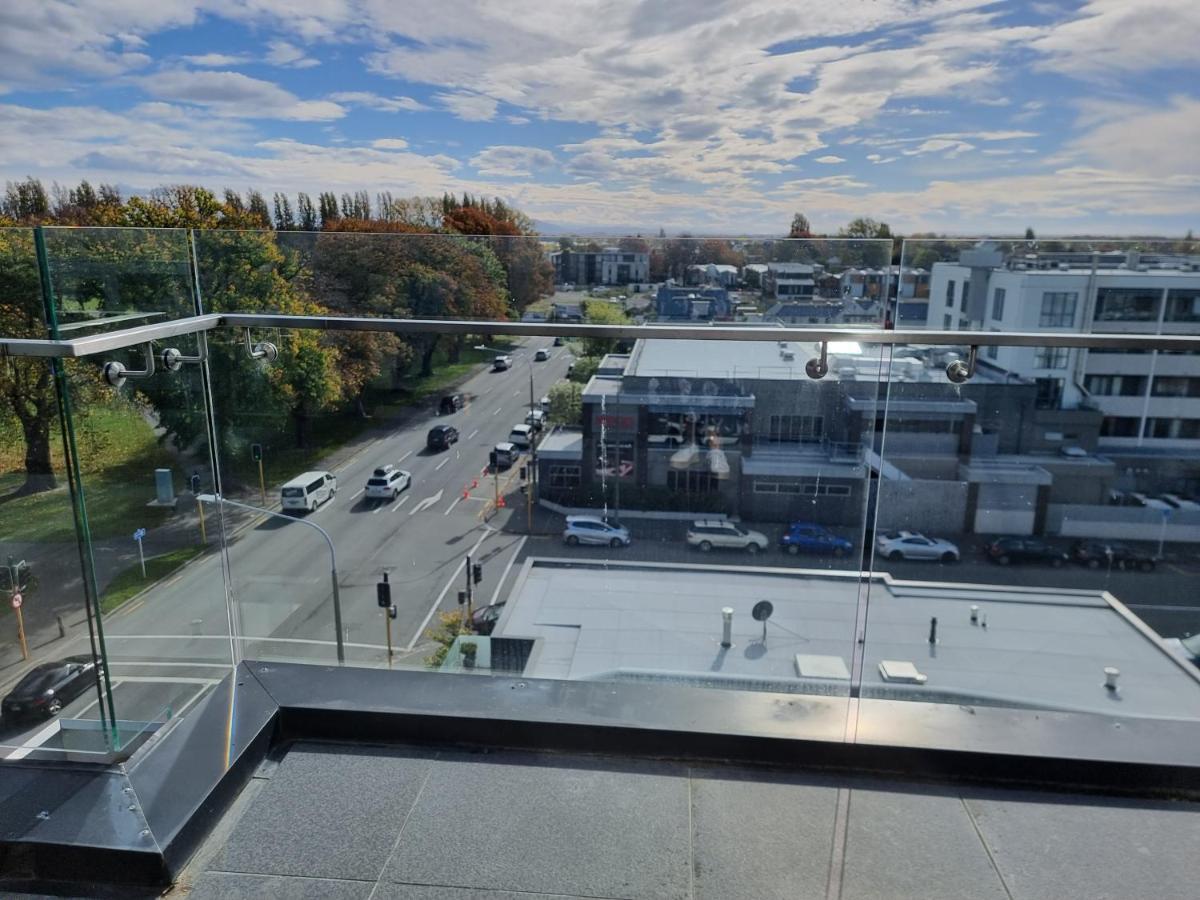 Latimer Loft - Christchurch Holiday Homes Ngoại thất bức ảnh