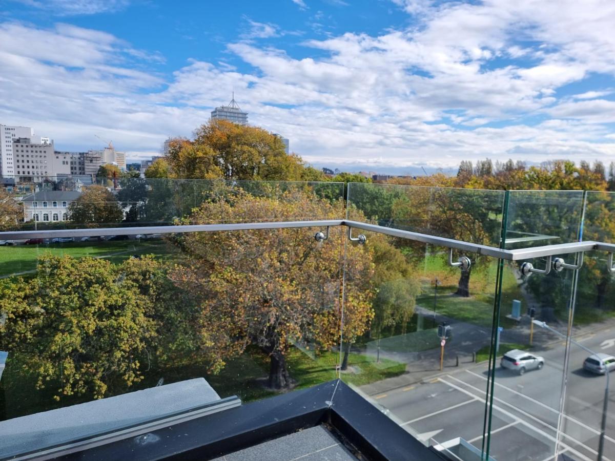 Latimer Loft - Christchurch Holiday Homes Ngoại thất bức ảnh