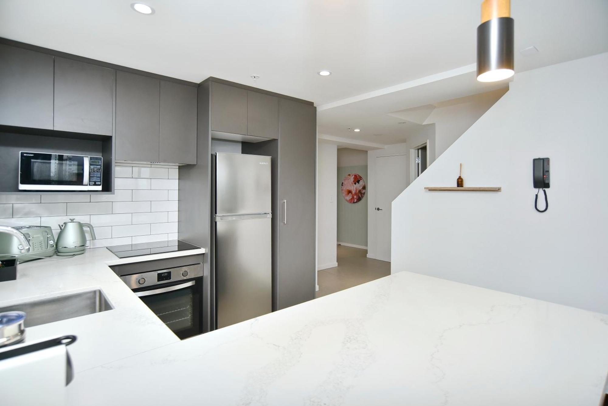 Latimer Loft - Christchurch Holiday Homes Ngoại thất bức ảnh