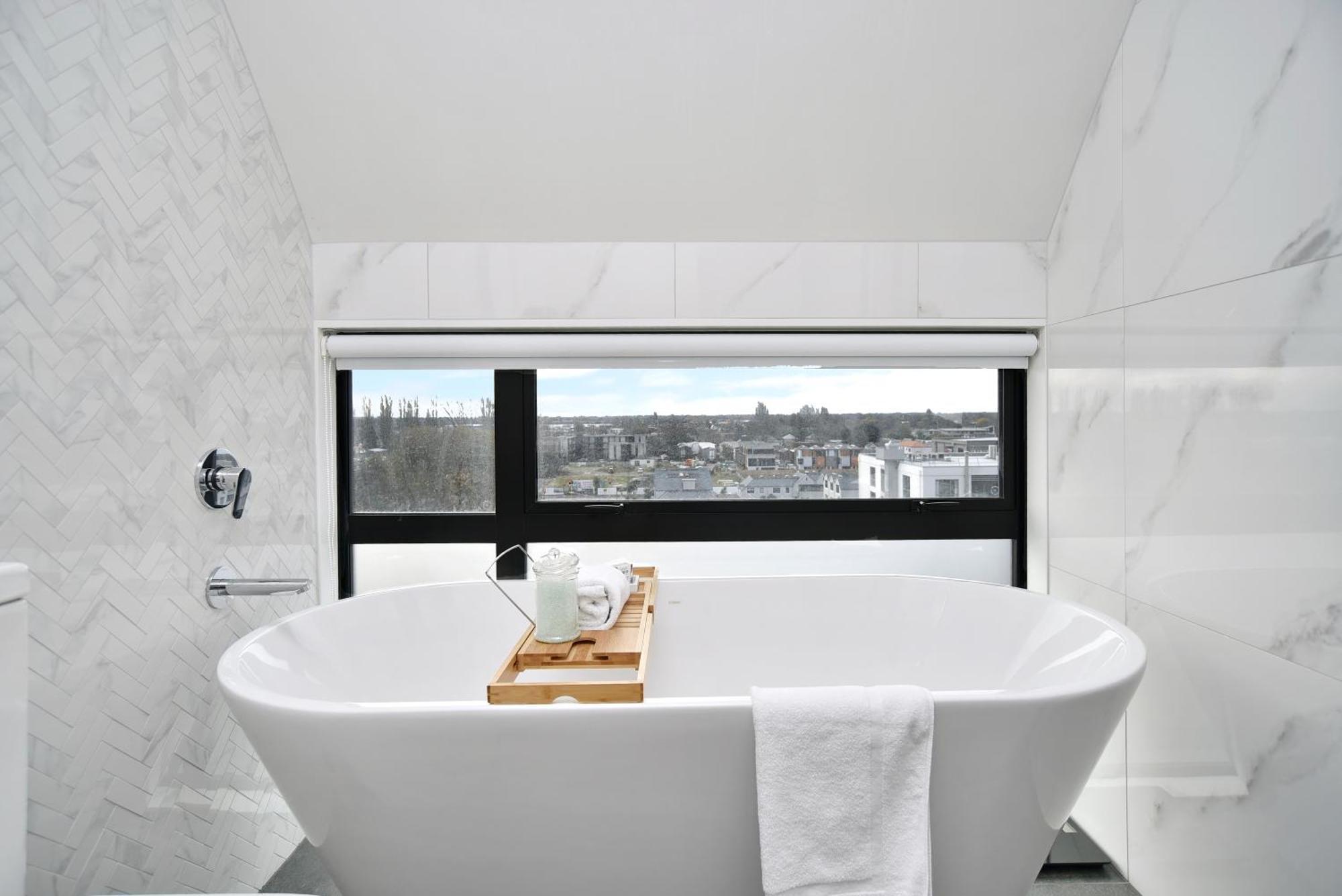 Latimer Loft - Christchurch Holiday Homes Ngoại thất bức ảnh